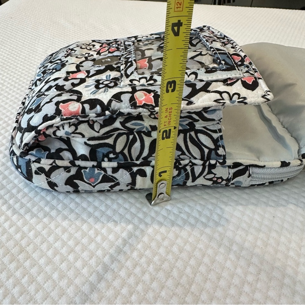 Vera Bradley Little Girl Floral EUC Crossbody Bag Purse perfect for a little one - Picture 11 of 11